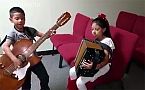 Yaxeni Y Ricardo, Los De Rioverde, dos niños nos cantan el \'himno\' de Chiguagua, México