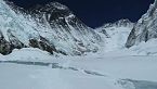 La Valle dell’Arcobaleno: gli Alpinisti mummificati che guidano alla vetta dell'Everest