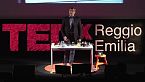Quello che non ti hanno mai detto sull'auto elettrica - Valerio Rossi Albertini - TEDxReggioEmilia