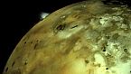 Juno: Incontro ravvicinato con Io, la luna di Giove, ed i suoi vulcani!