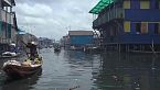 Pobreza, insalubridad y supervivencia: Así es la vida en chabolas flotantes de Makoko